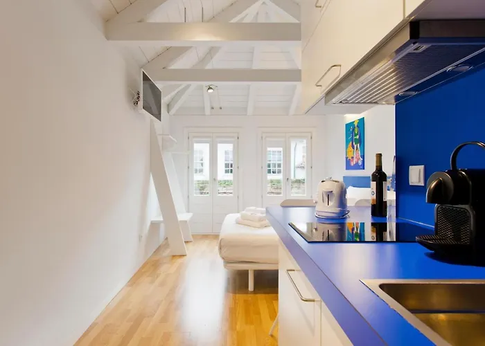 Downtown Cosy Suites Daire Porto