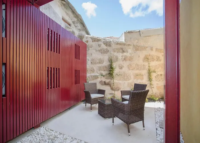 Downtown Cosy Suites Apartment Porto